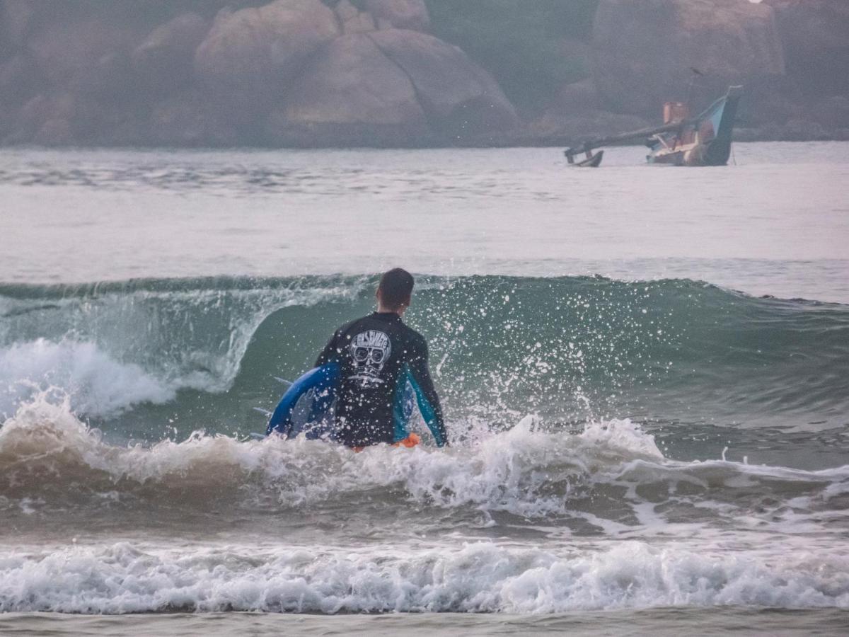 بيت شباب Surf & Party فيليغاما المظهر الخارجي الصورة